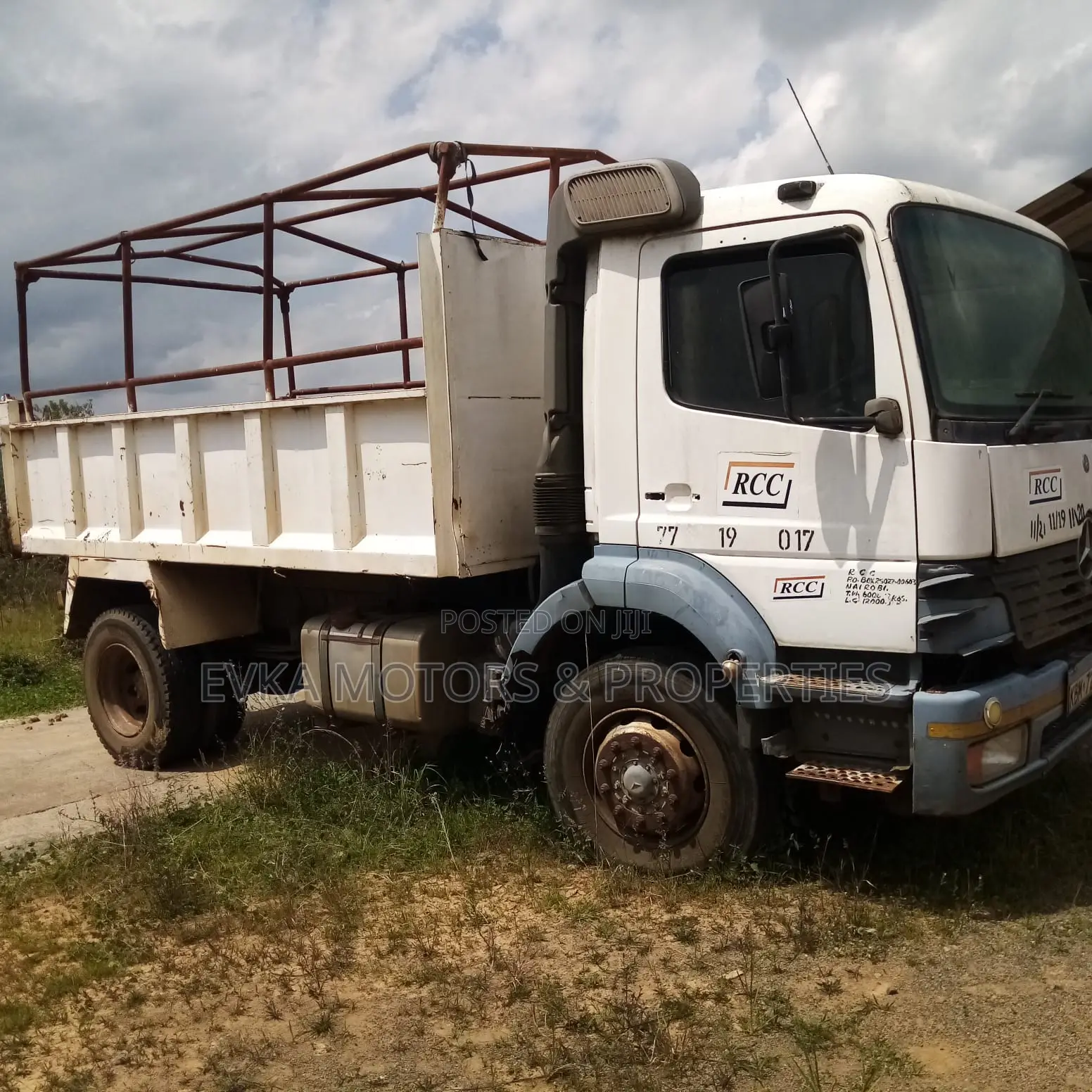 Mercedes-Benz Atego 2004 White