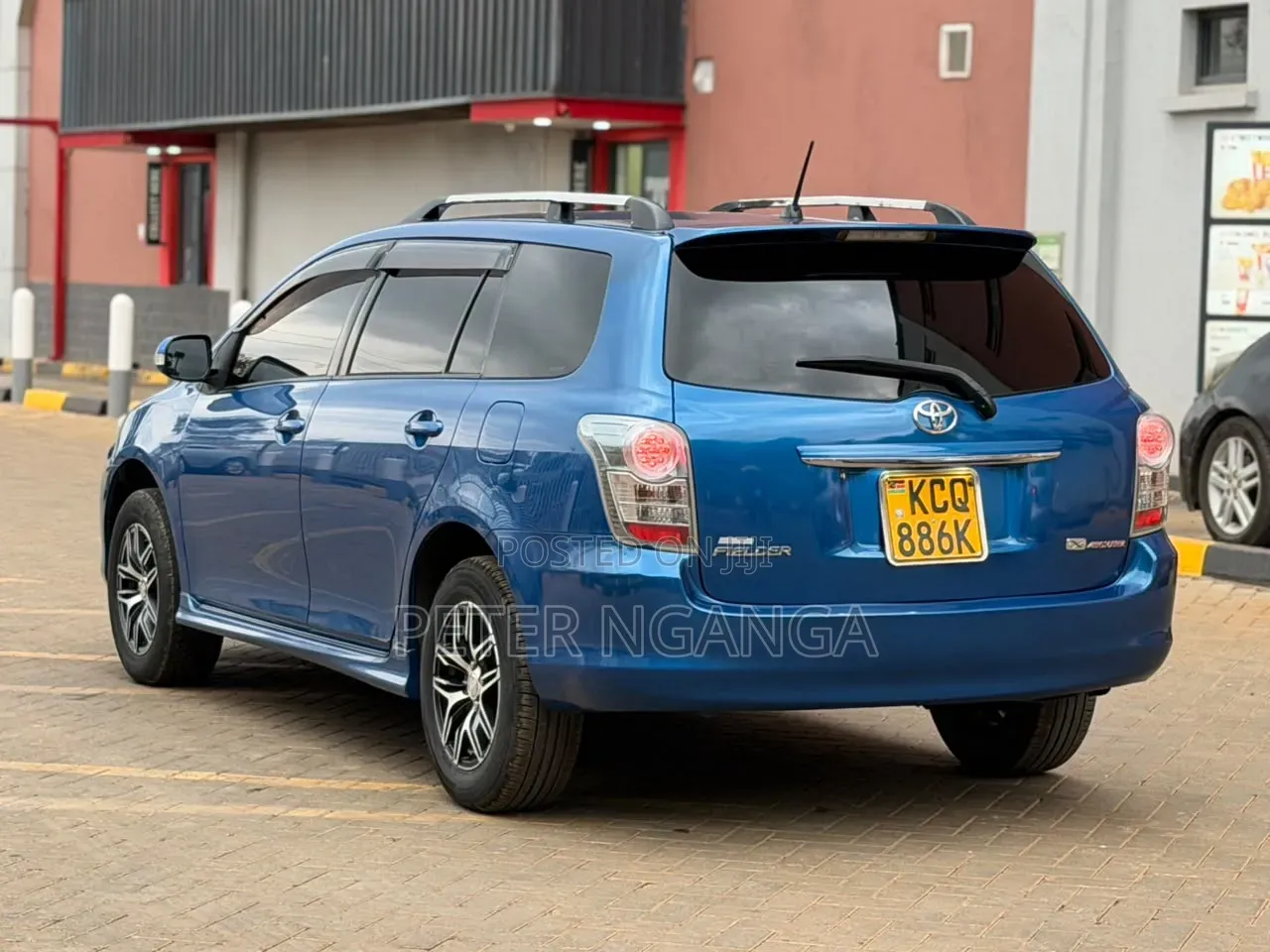 Toyota Corolla Fielder 2011 Blue