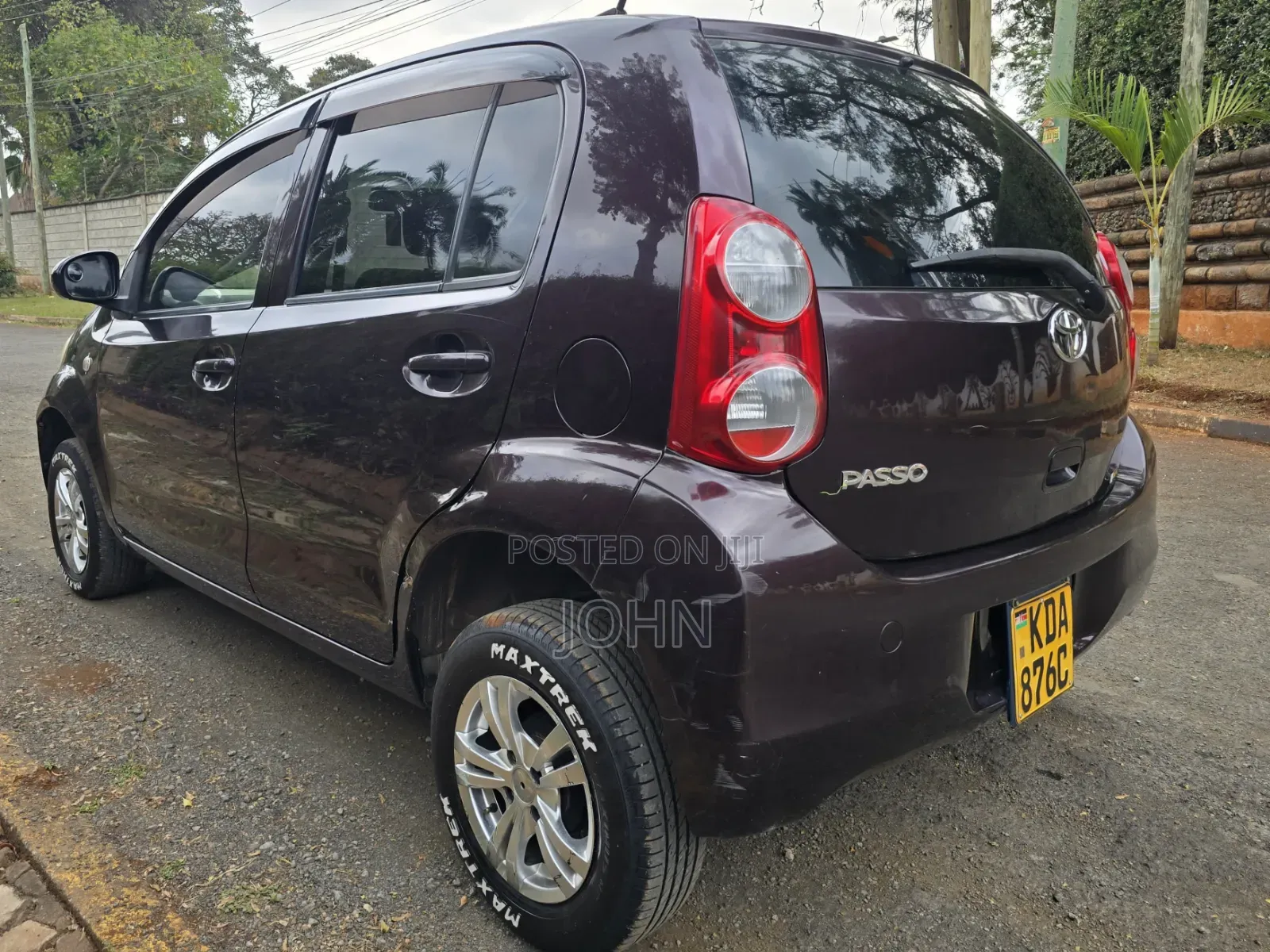 Toyota Passo 1.0 FWD 2013 Burgundy
