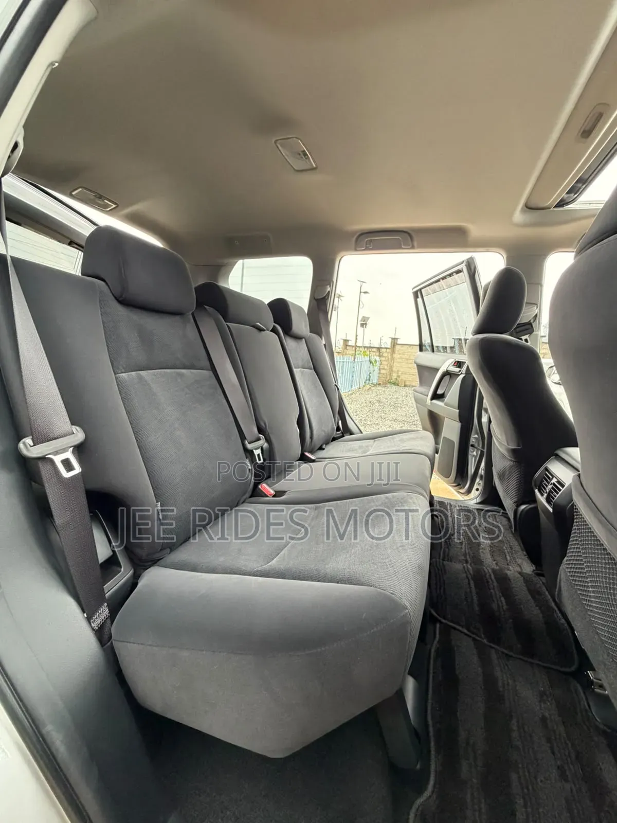 Toyota Land Cruiser Prado 2019 Silver