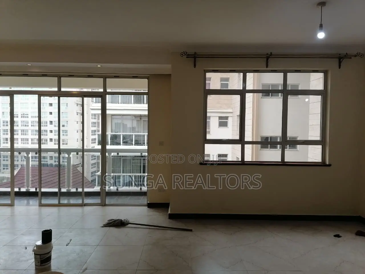 3bdrm Apartment in Parklands/Highridge for rent