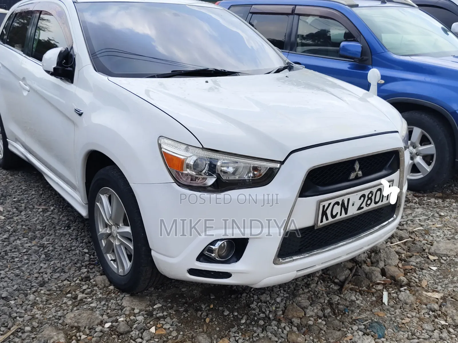 Mitsubishi RVR 2010 White
