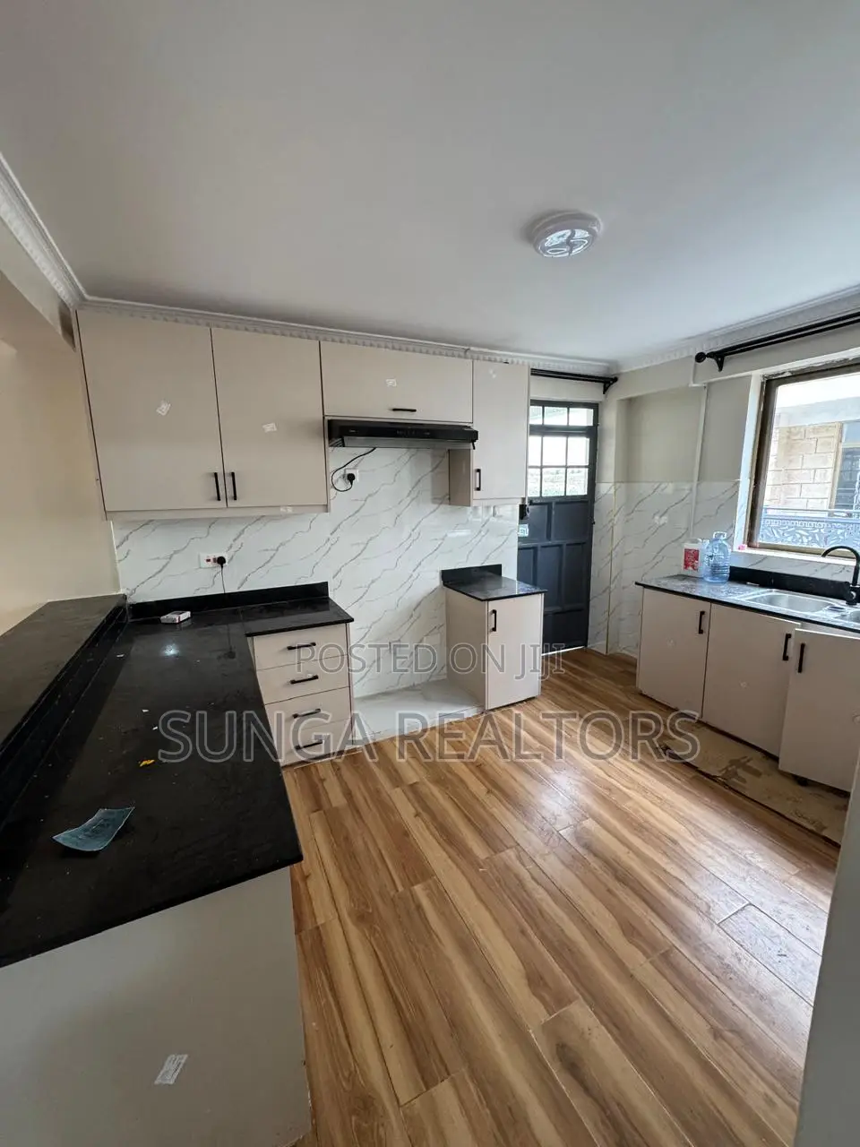 3bdrm Apartment in Karen C for rent