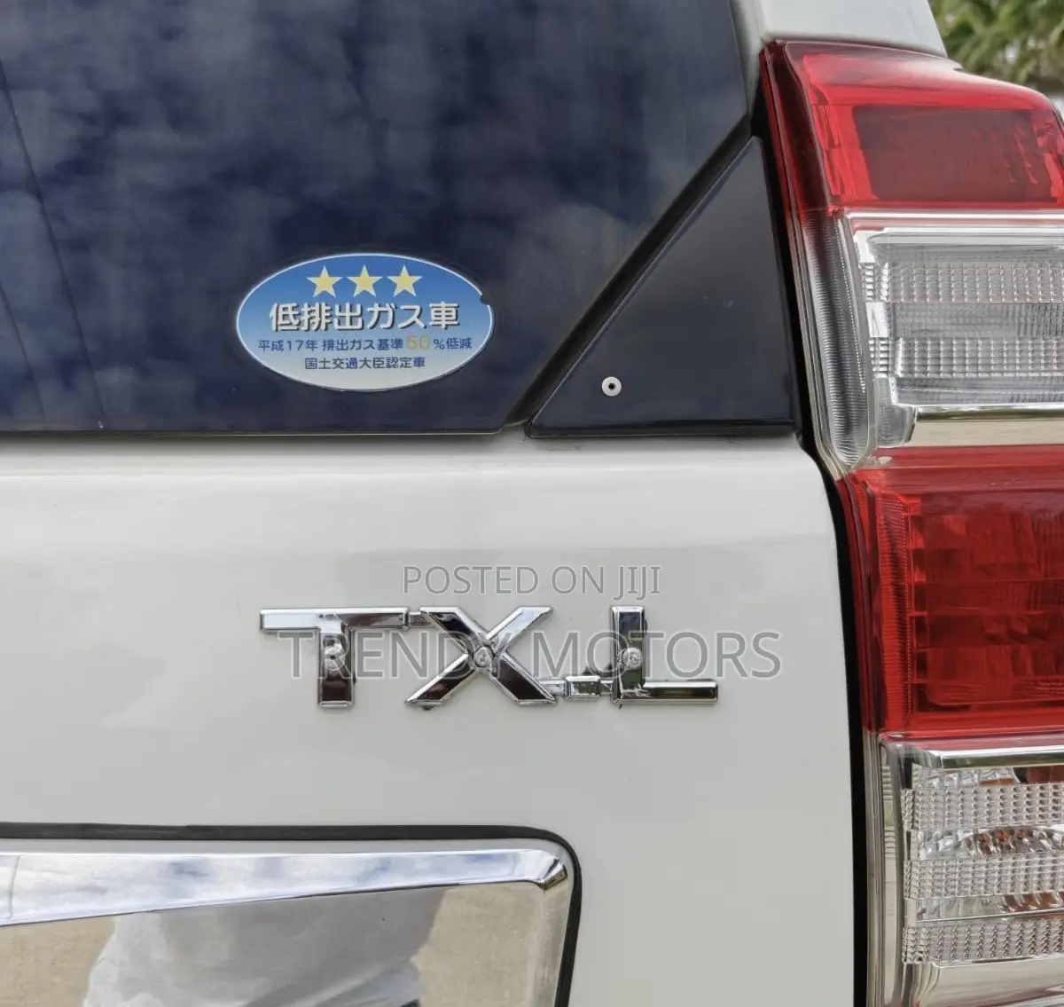 Toyota Land Cruiser Prado 2015 White