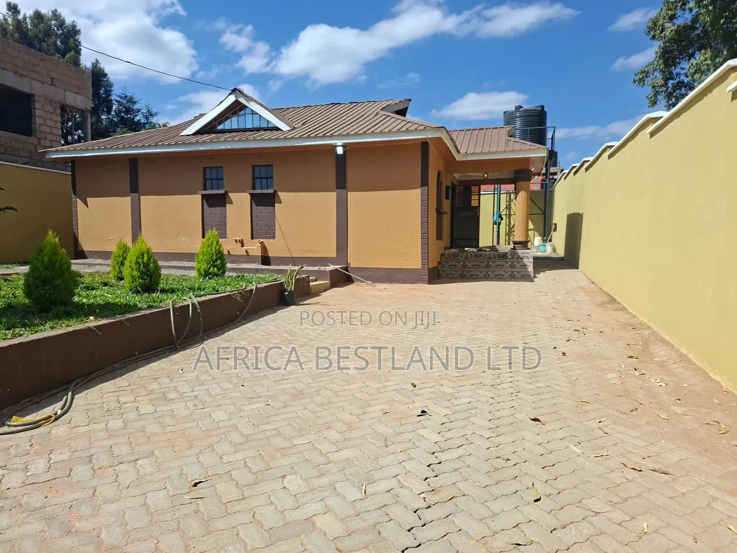 3bdrm Bungalow in Runana, Karai for sale