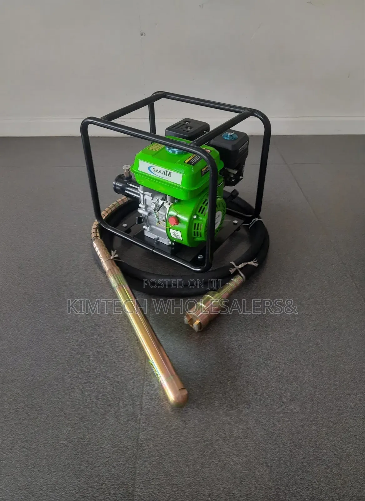 Milano Italia Petrol Poker Vibrator Complete With 45mm Poker Shaft