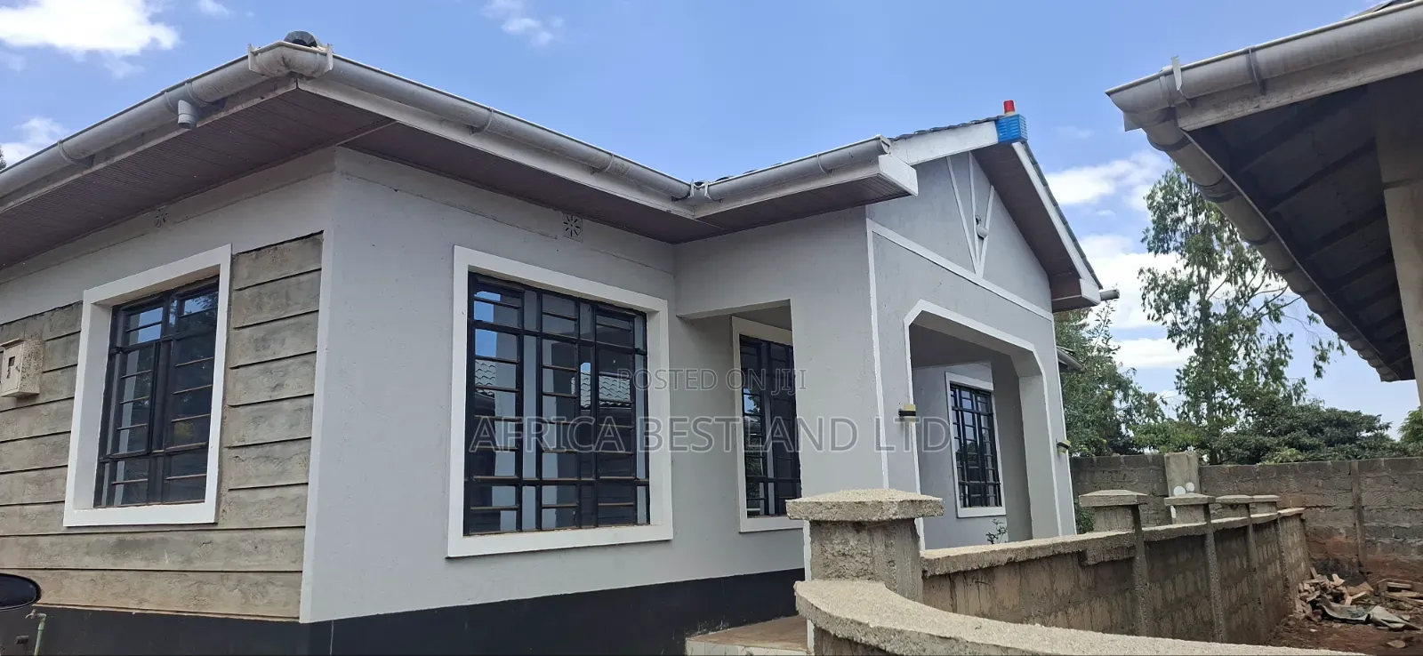 3bdrm Bungalow in Njumbi, Karai for sale