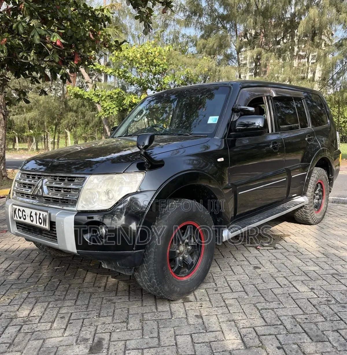 Mitsubishi Pajero 2009 Black