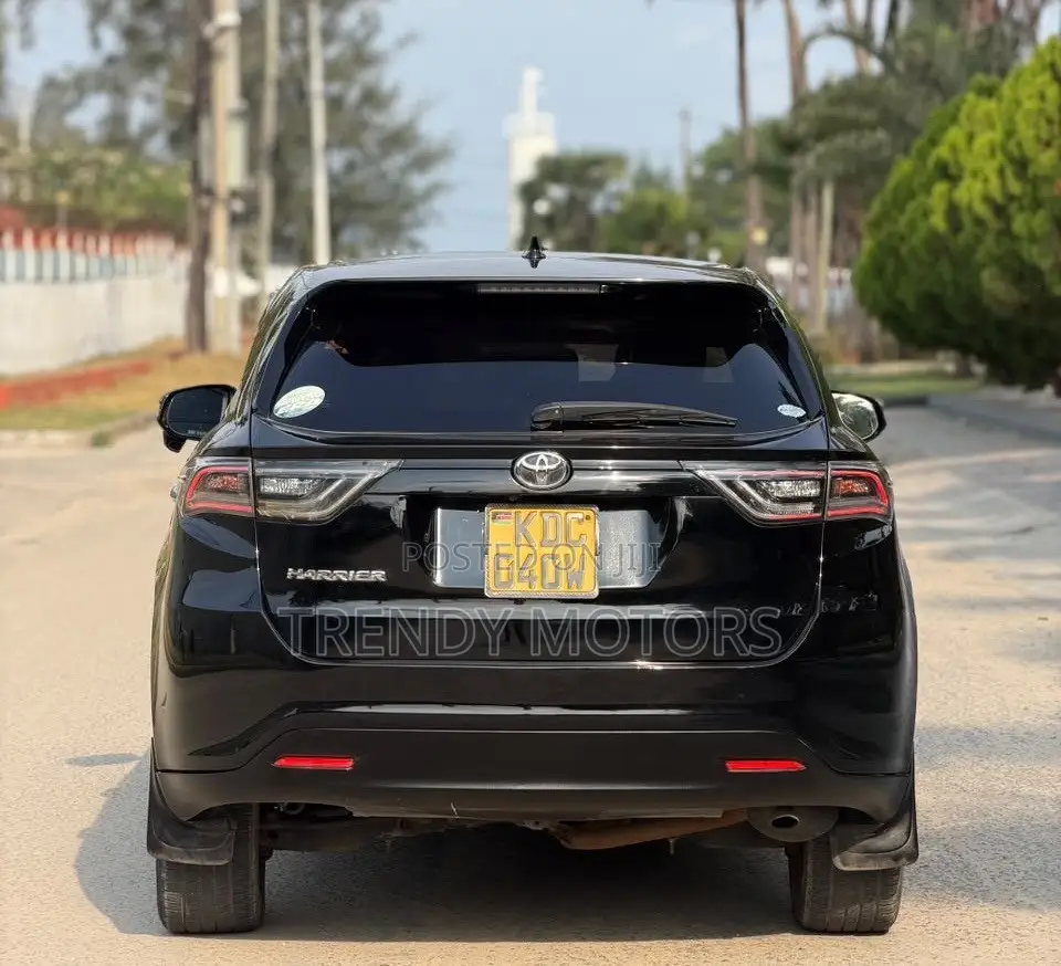 Toyota Harrier 2014 Black