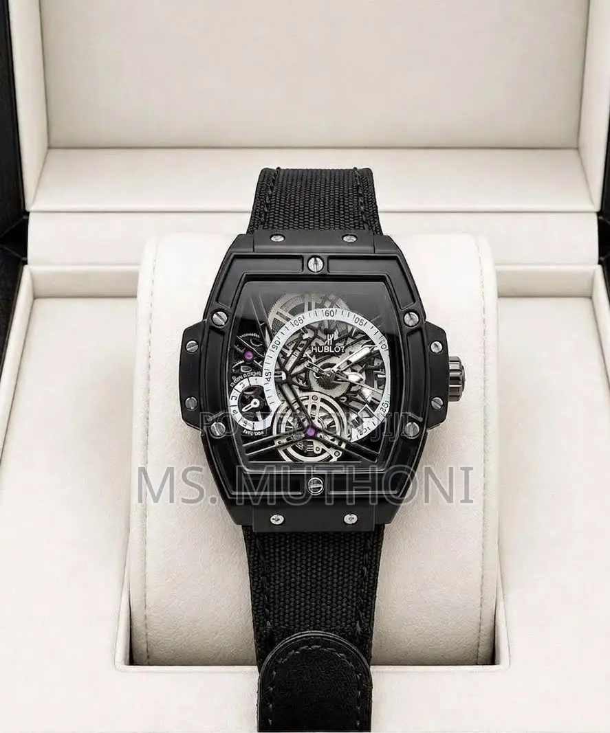 black Case, Skeletonized Dial a Hublot Spirit of Big Bang Tourbillon