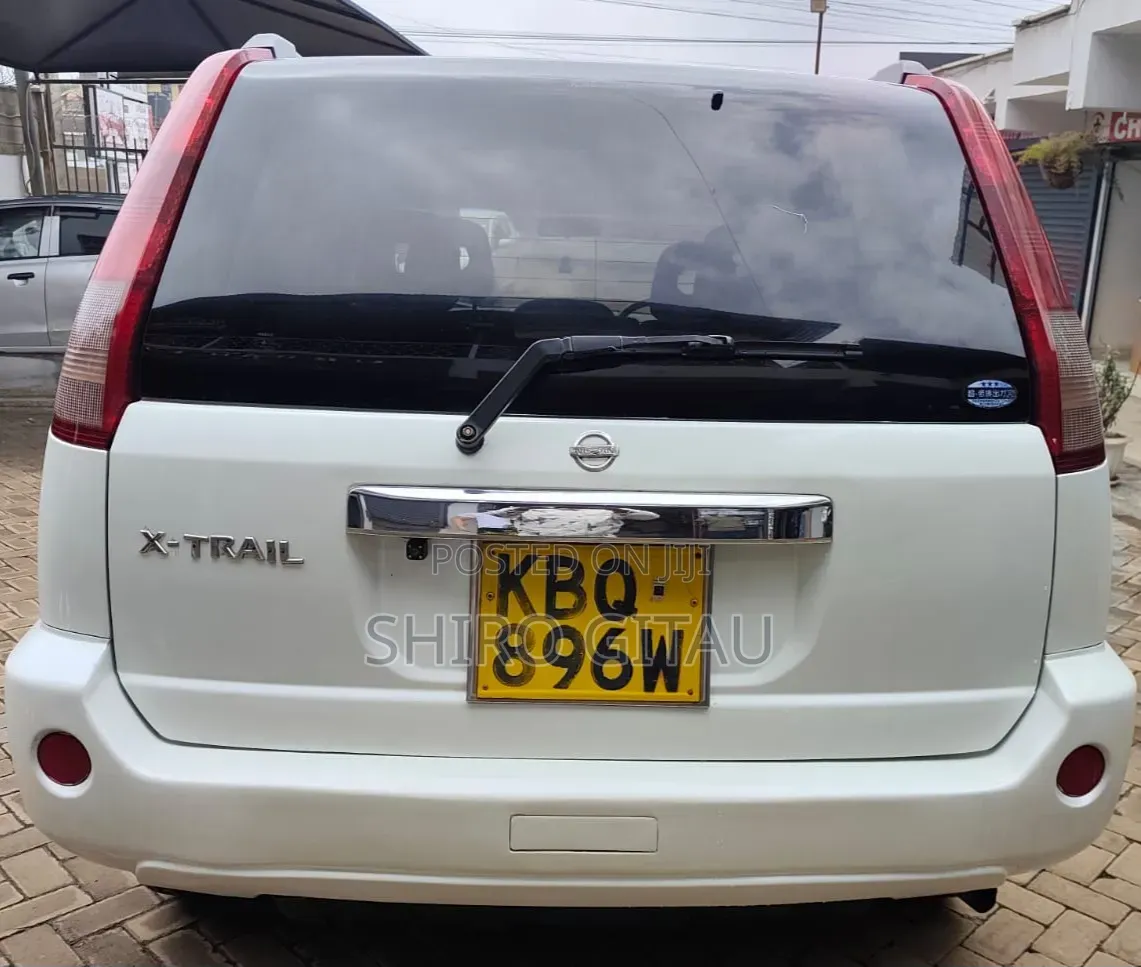 Nissan X-Trail 2006 White