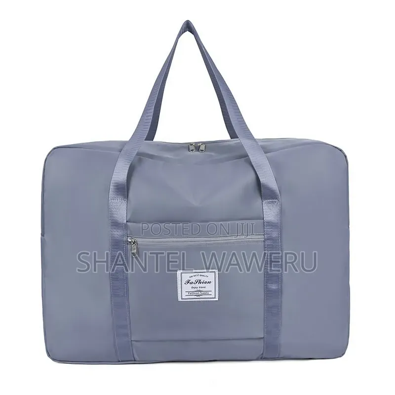 Medium Traveling Bags