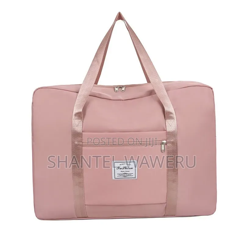 Black Medium Size Traveling Bags