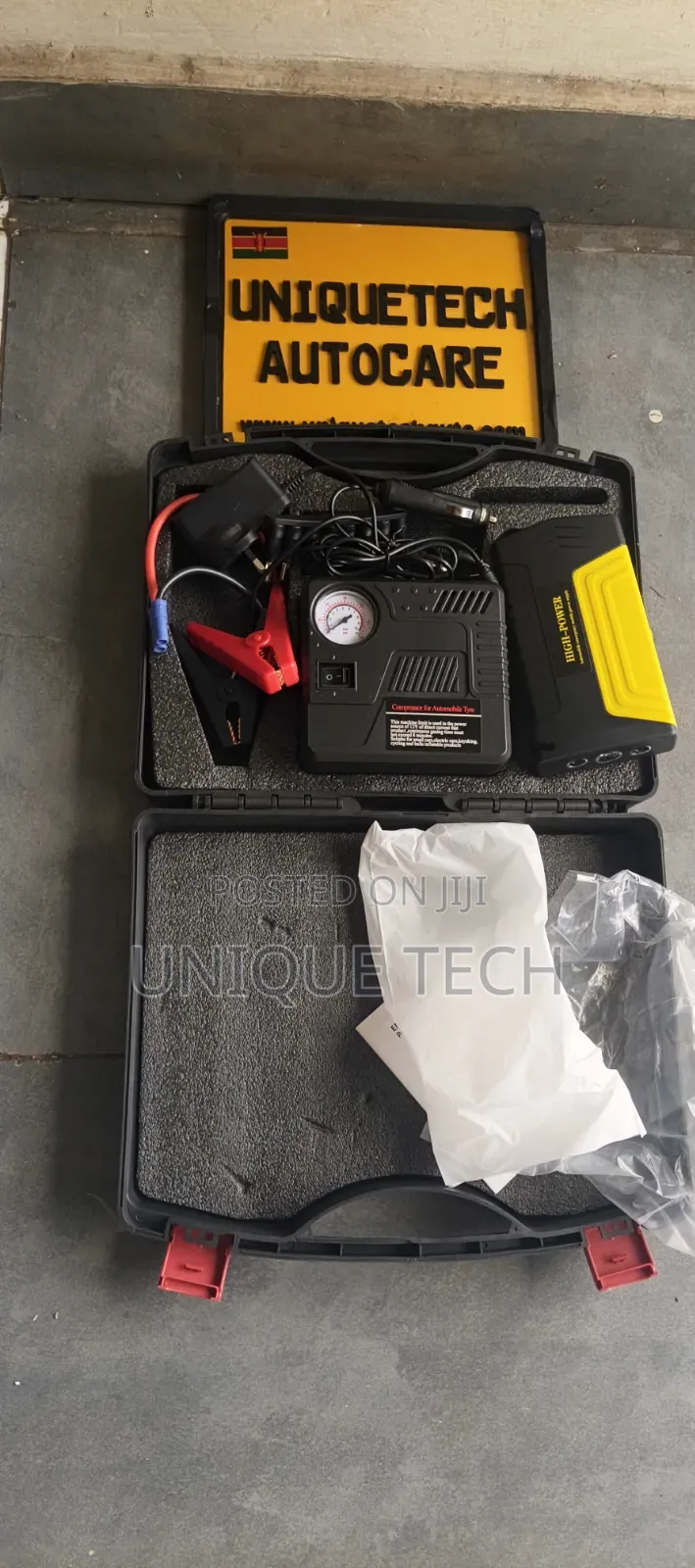 Portable Car Jump Starter With Tyre Inflator