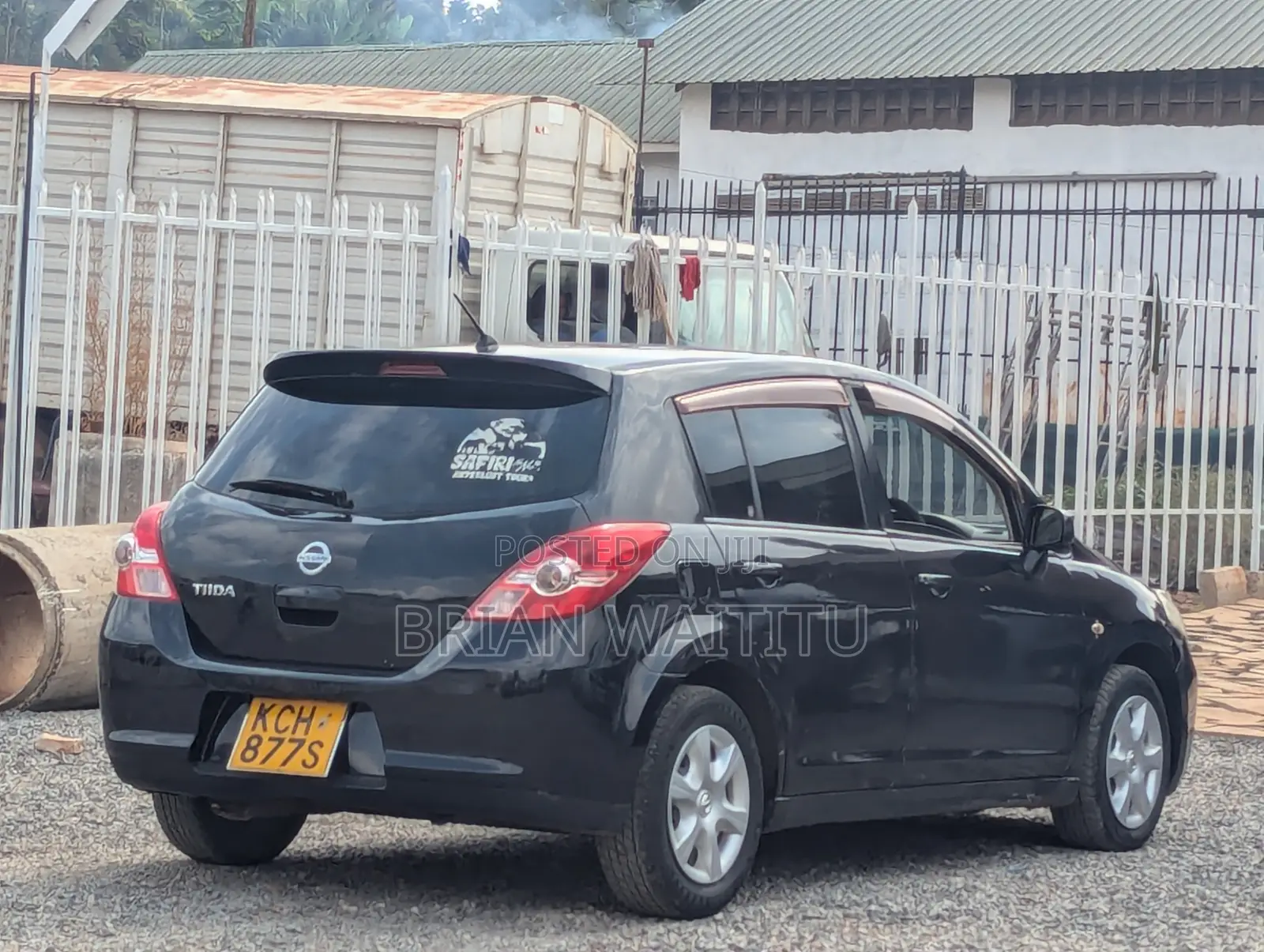 Nissan Tiida 2009 Black