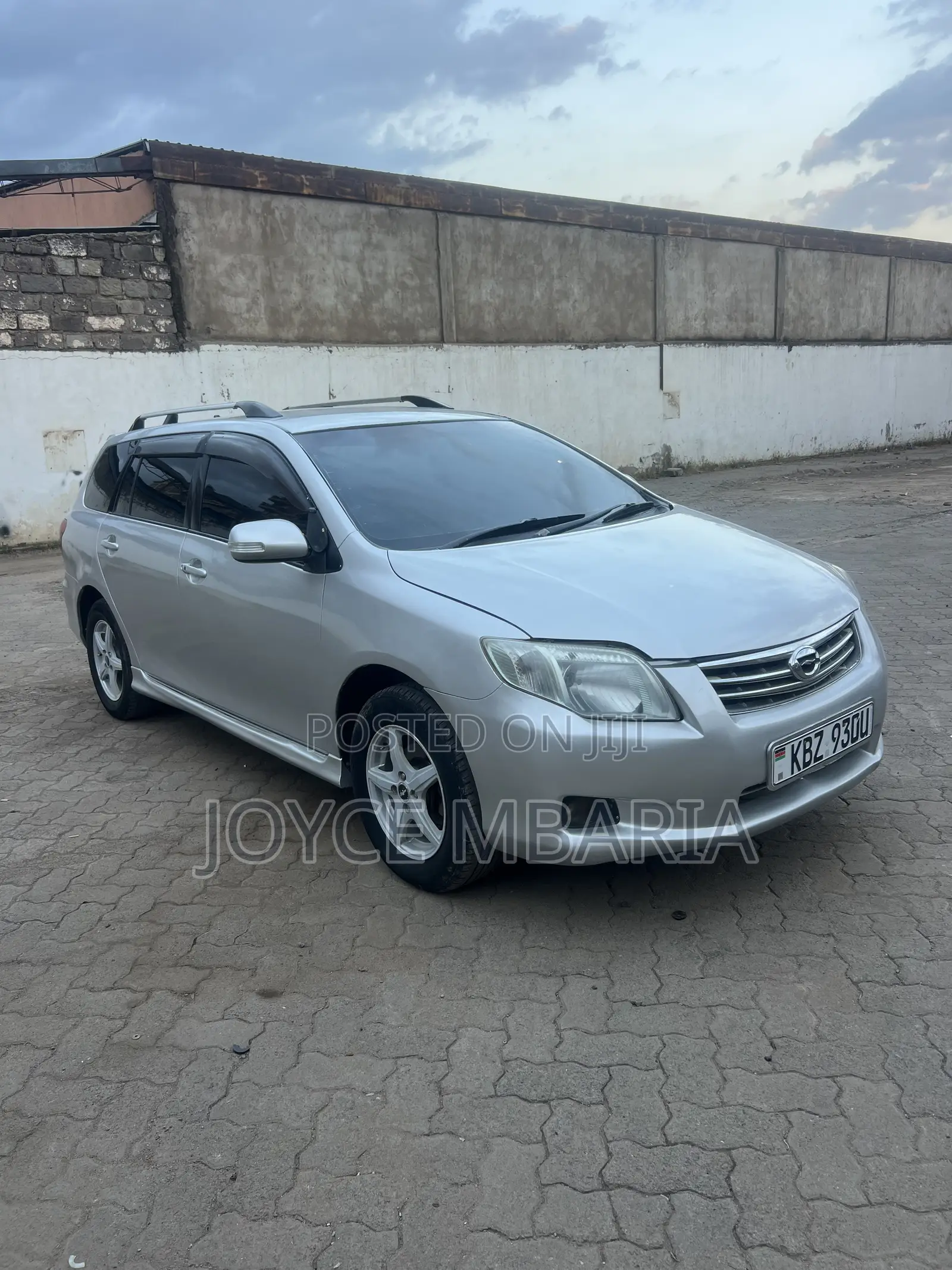 Toyota Corolla Fielder 2009 Silver