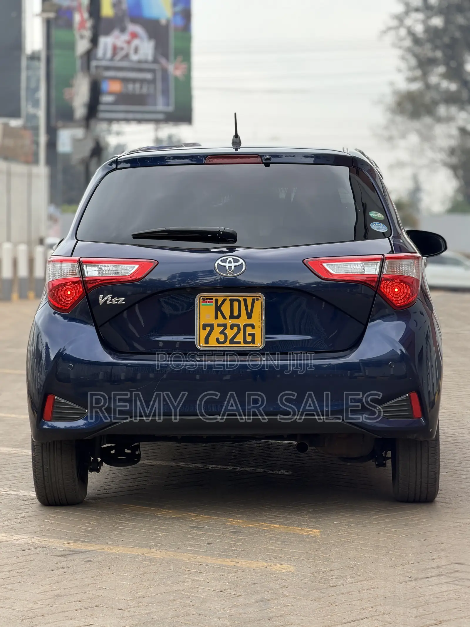 Toyota Vitz 2019 Blue