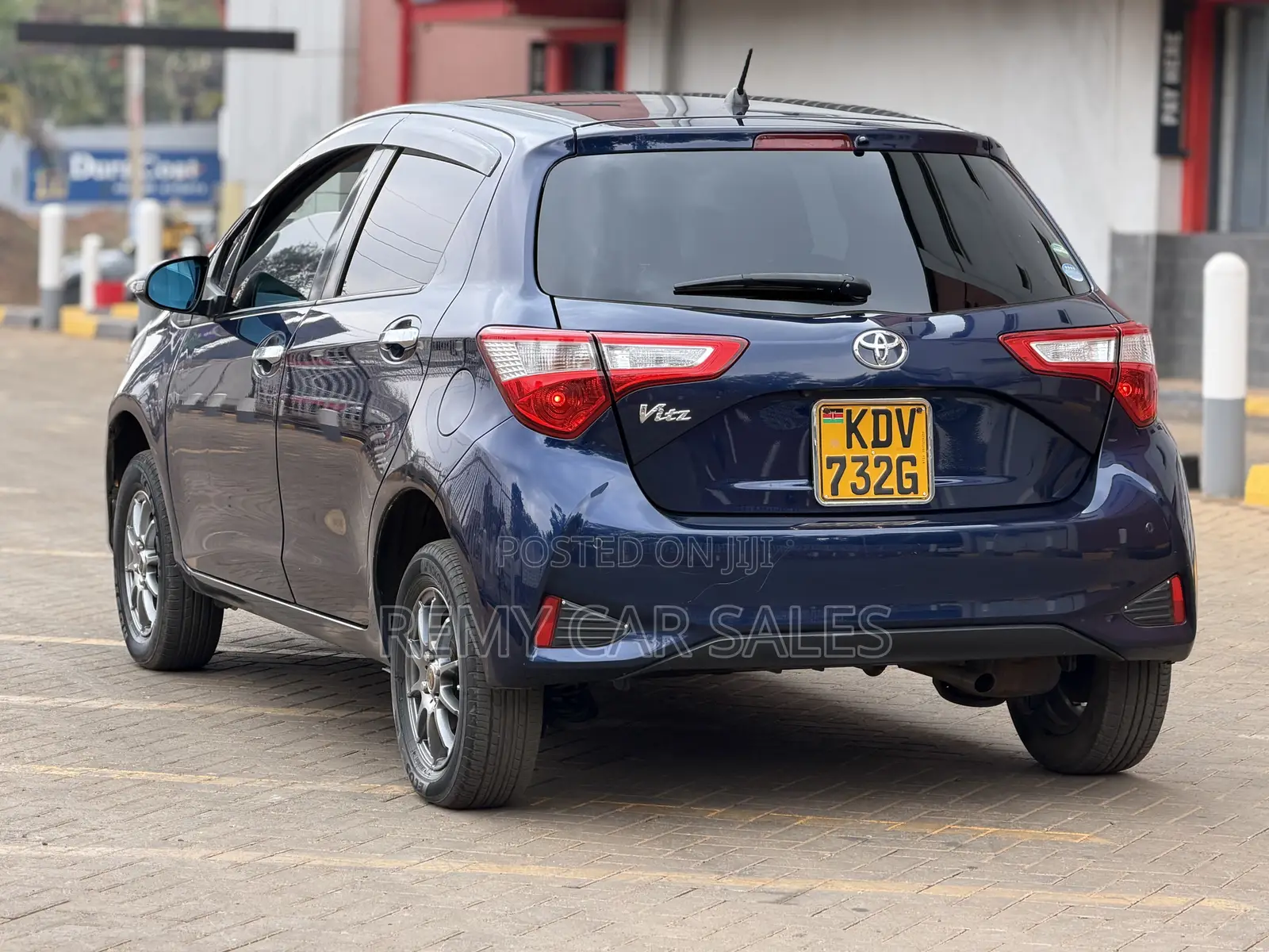 Toyota Vitz 2019 Blue