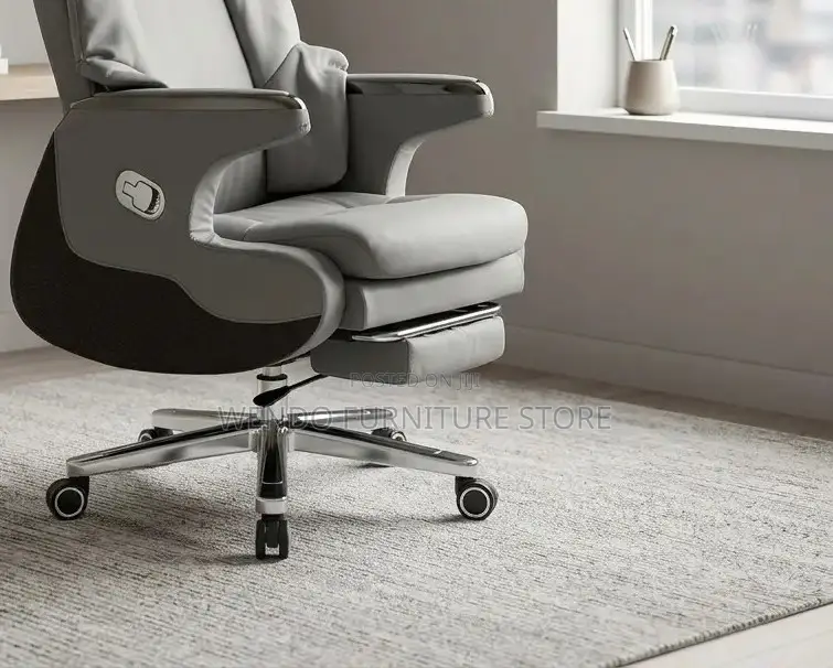 Office Chairs; Swivel Executive High Backrest Smooth Office Chairs