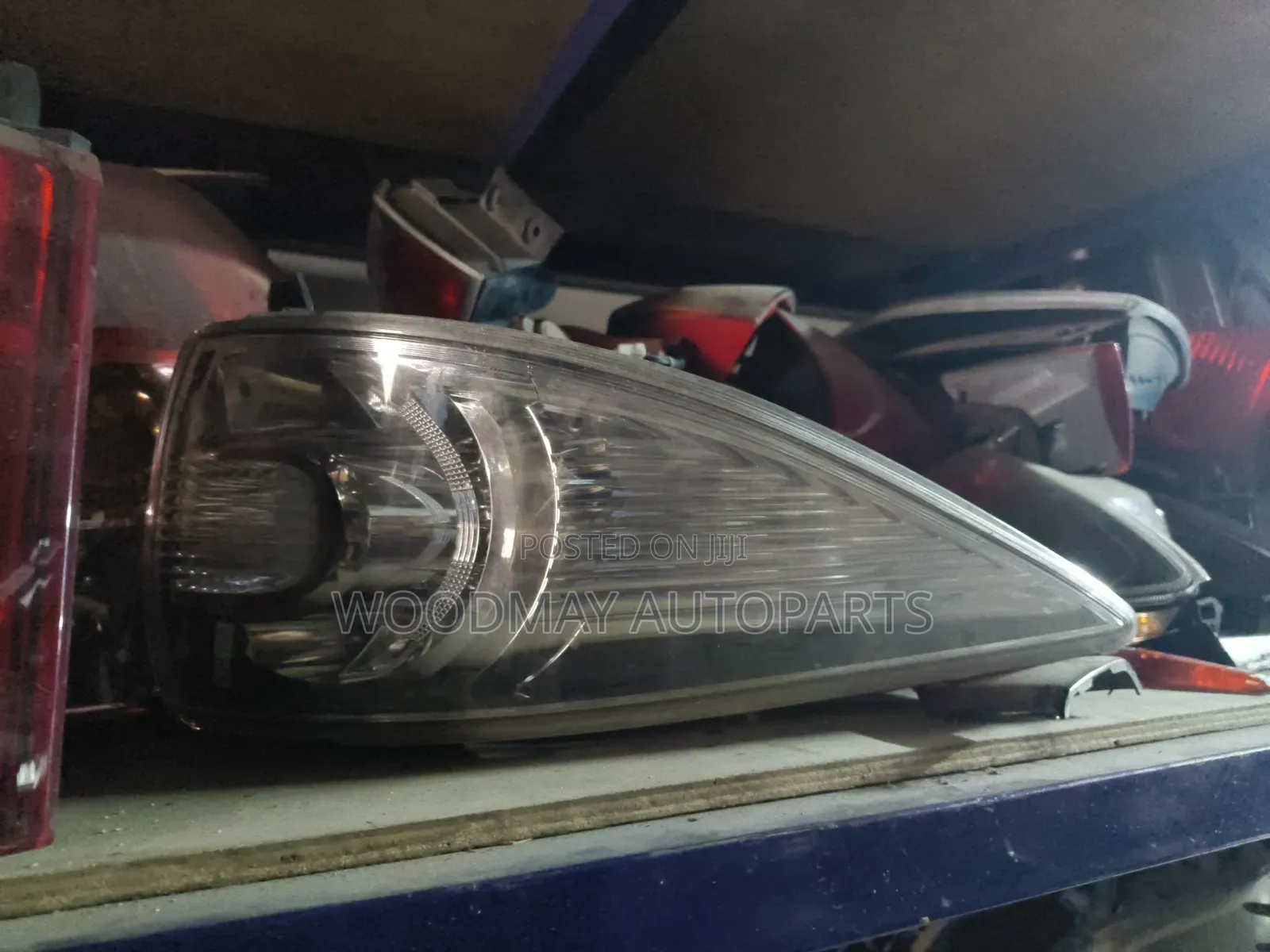 Madza Biante Backlight