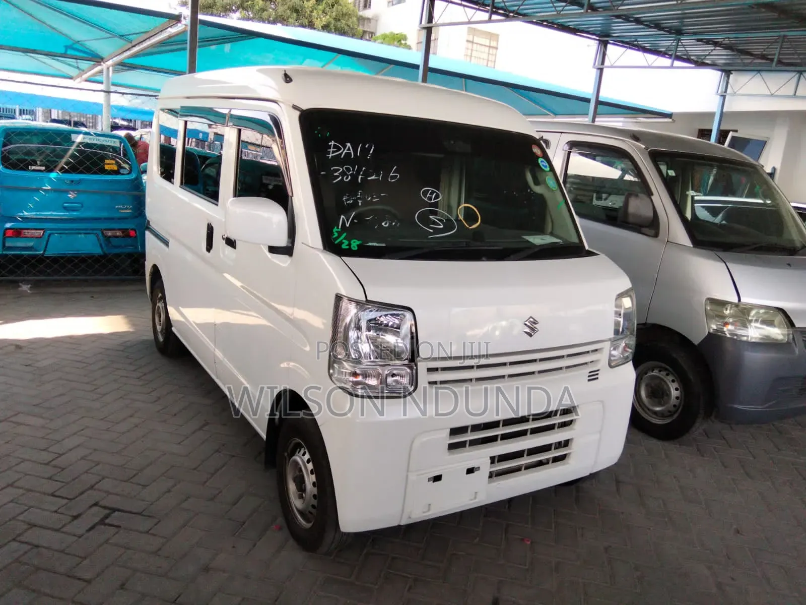 Suzuki Every Wagon 2019 White