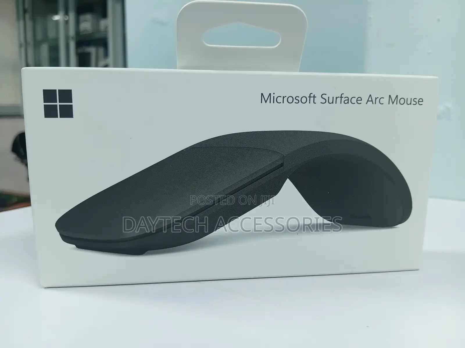 Microsoft Surface Arc Mouse Ultra-Slim Bendable Wireless Mouse.