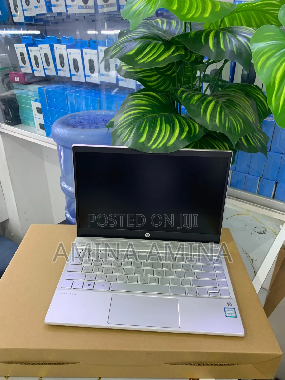 New Laptop HP EliteBook 840 G6 8GB Intel Core i7 SSD 256GB