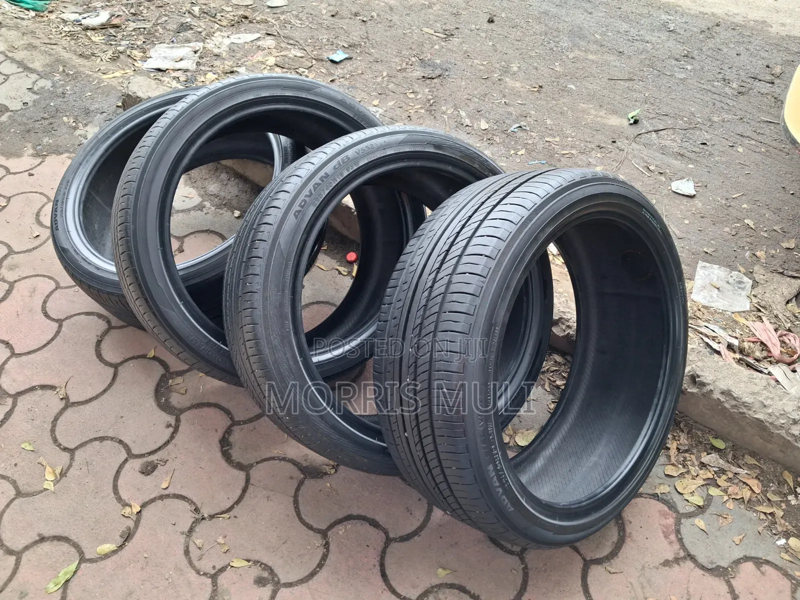 225/40r19 Yokohama