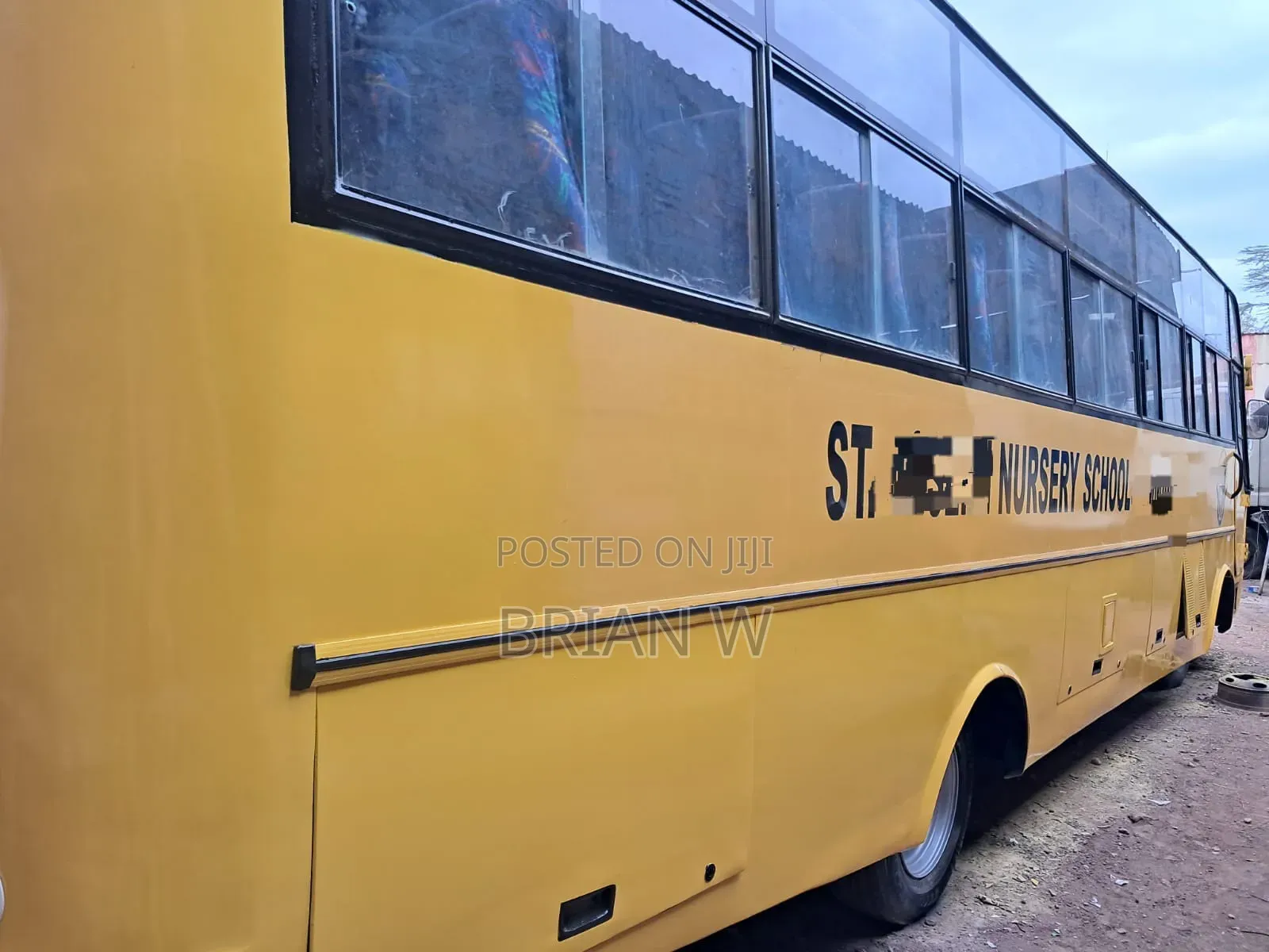 Isuzu FRR 2016 Yellow