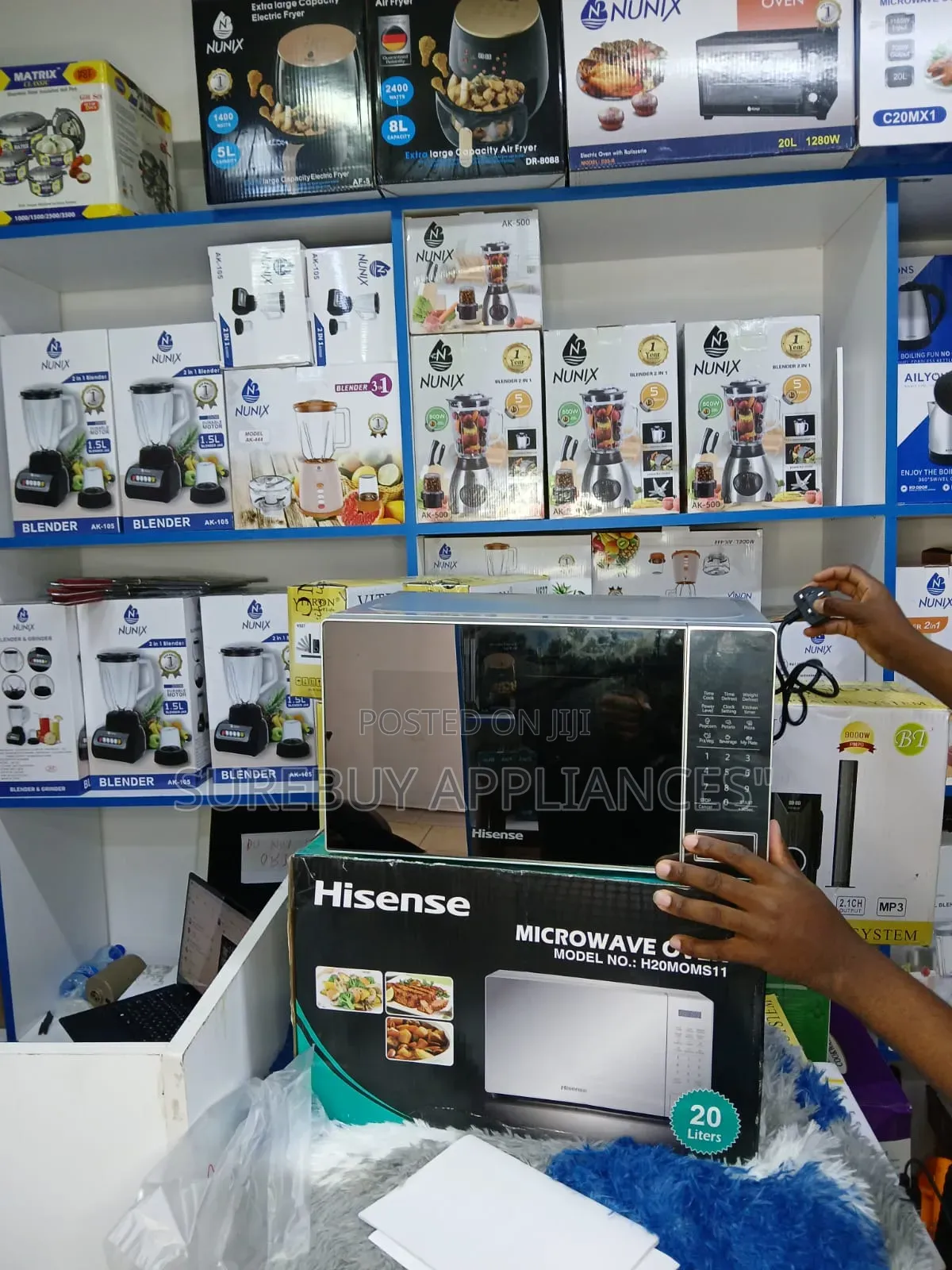Hisense Microwave 20 LTRS Available in Stock