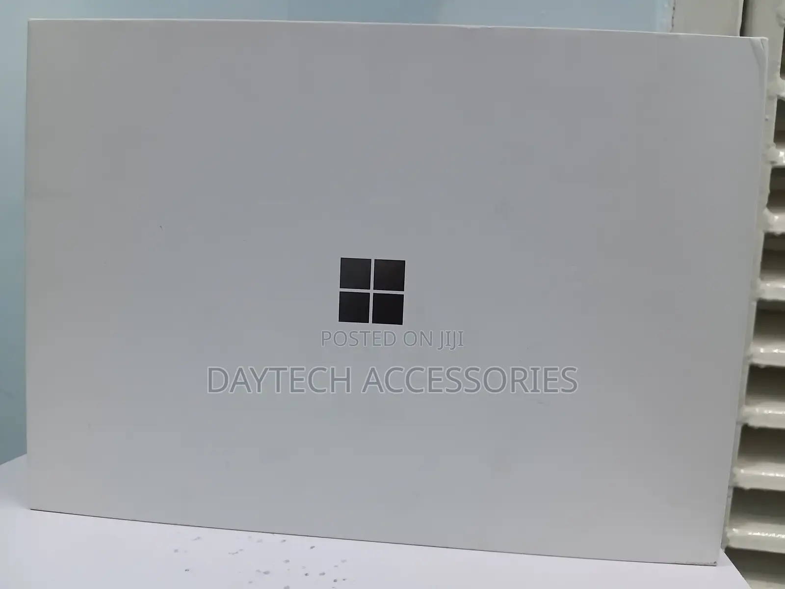 New Microsoft Surface Pro 256 GB Black