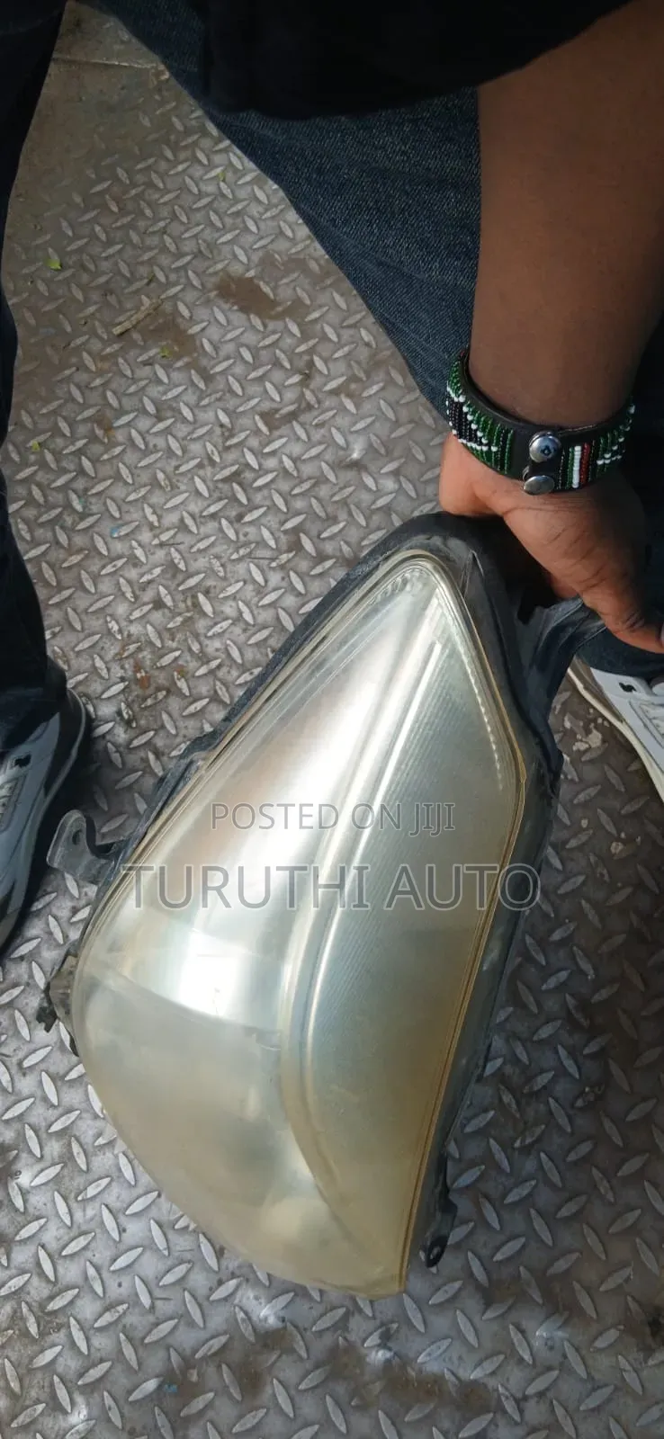 Toyota Vitz Jewela Headlight