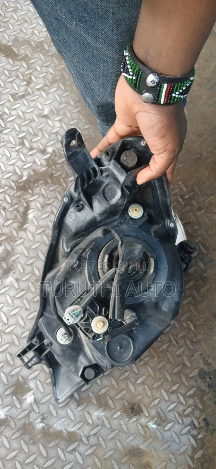 Toyota Vitz Jewela Headlight