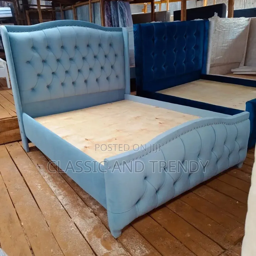 5x6 Light Blue Chester Bed