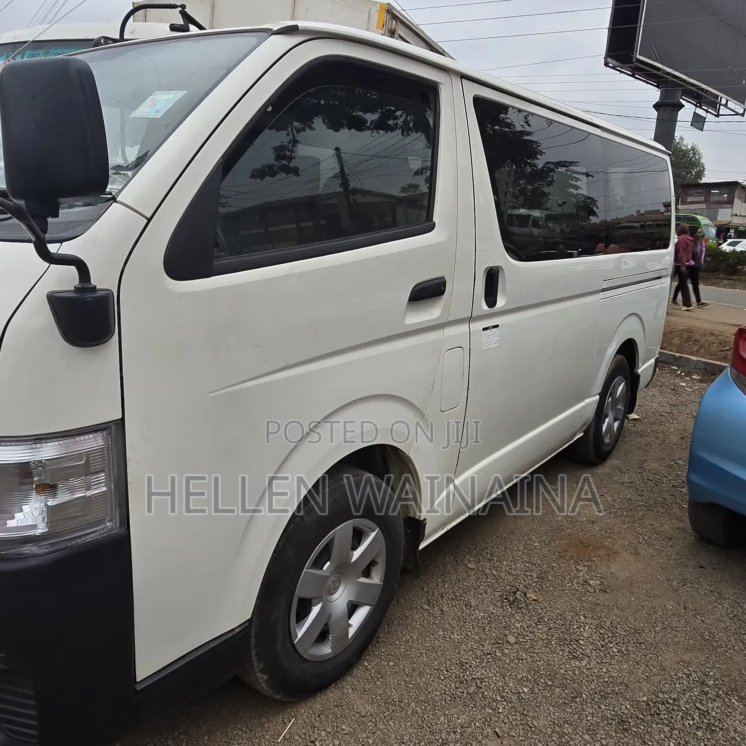 Toyota HiAce 2017 White