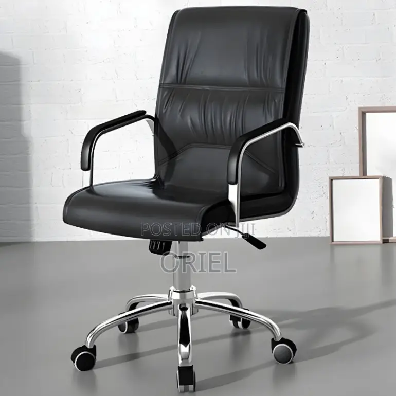 Office Chair : Ergonomic Leather Visitor Conference Chair