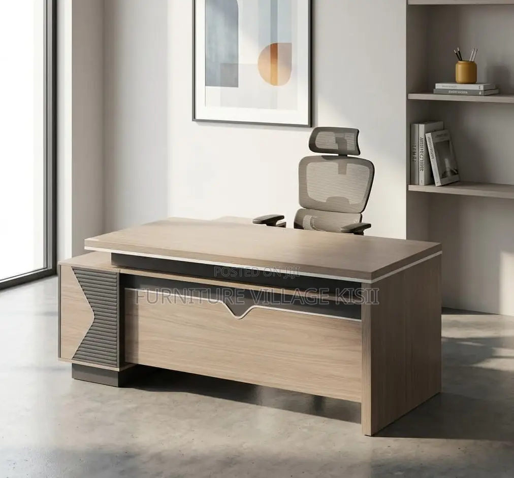 Office Desk: Executive L-Shaped Office Desk 1.6M