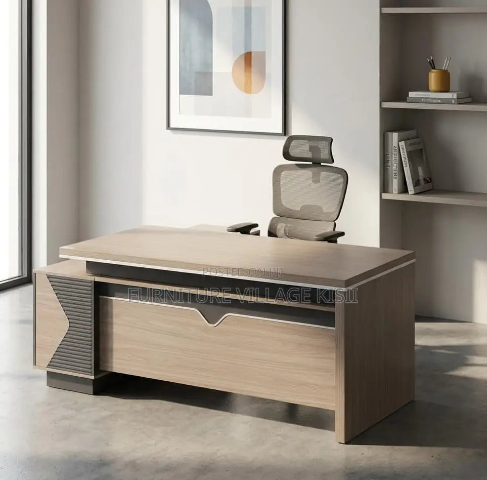 Office Desk: Executive L-Shaped Office Desk 1.6M