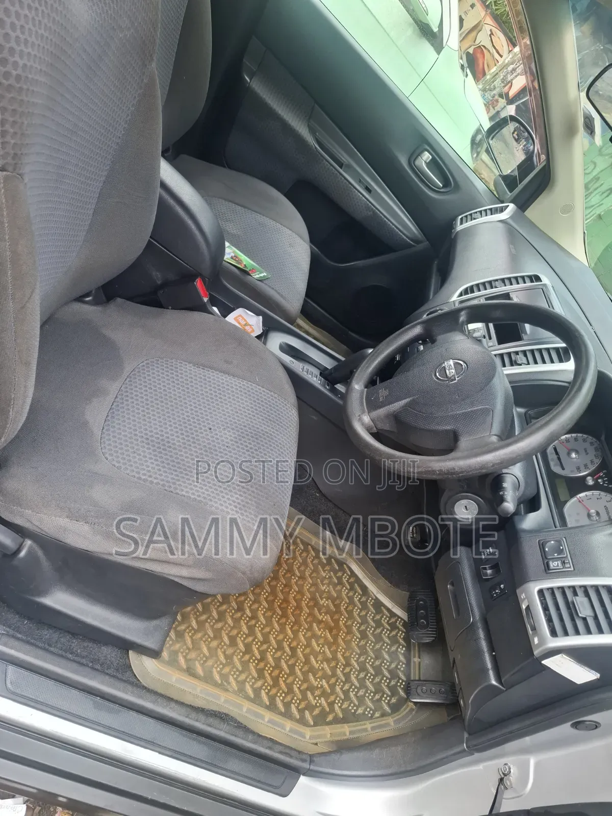 Nissan Wingroad 2009 Silver