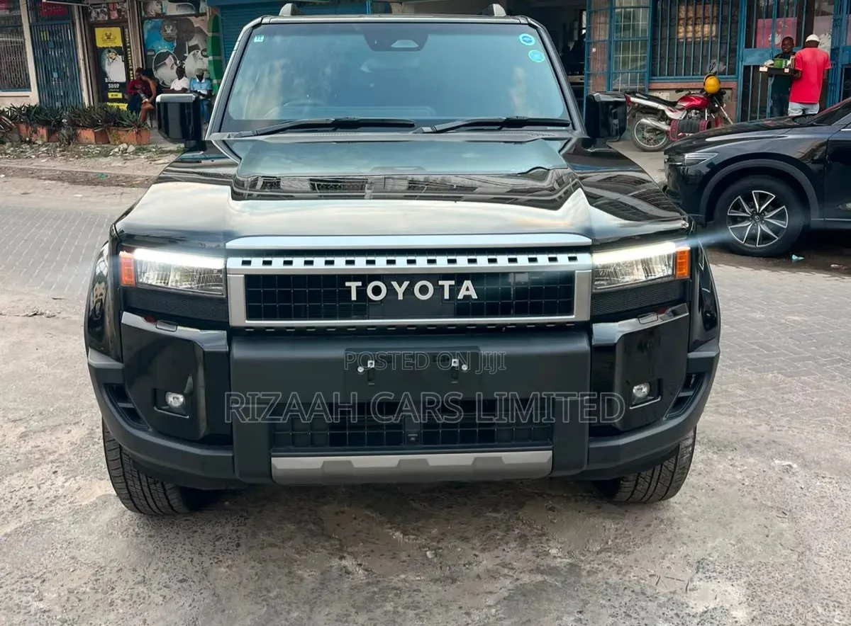 Toyota Land Cruiser Prado 2024