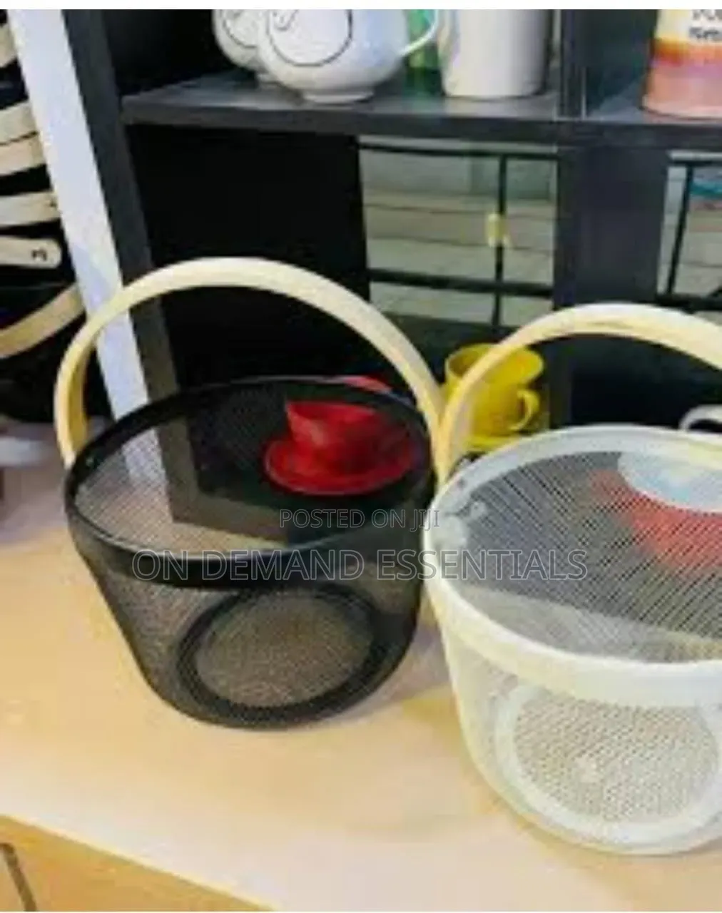 High Quality ROUND SQUARE PANTRY Mesh Wire Fruit Basket