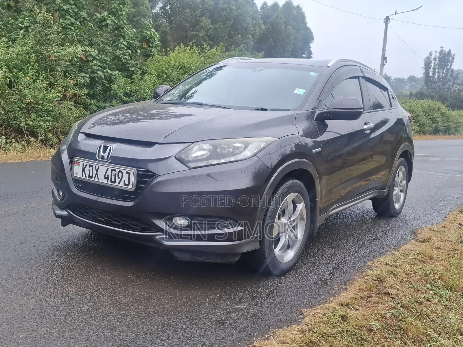 Honda Vezel 1.5 Hybrid 4WD 2018 Gray
