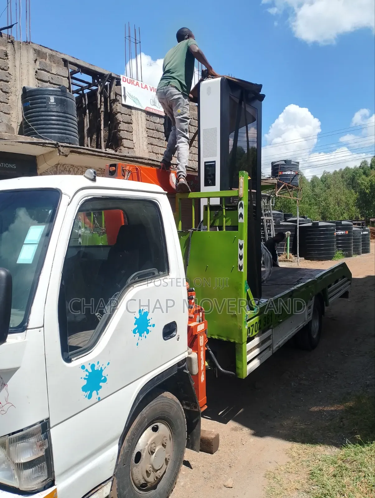 Small Trucks With Crane for Light Lifting Available for Hire