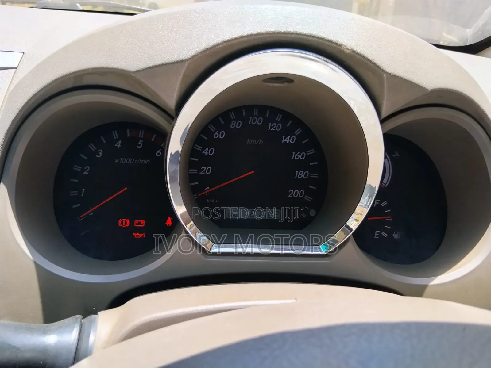 Toyota Fortuner 2005 Gray