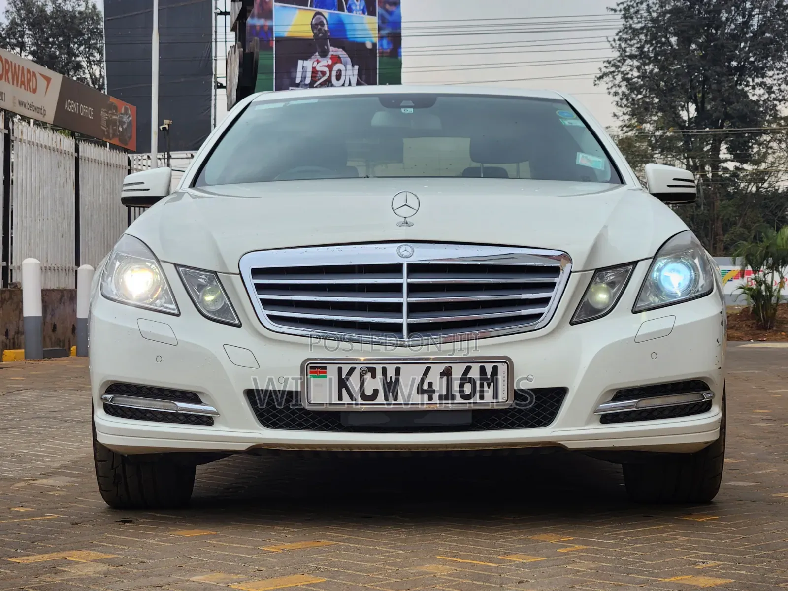 Mercedes-Benz E250 2012 White