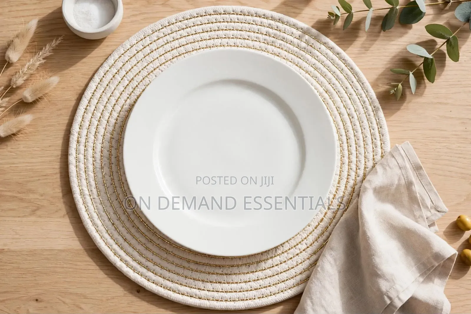 Spiral Woven Mats — With Subtle Silver Shimmer Price : 6pc