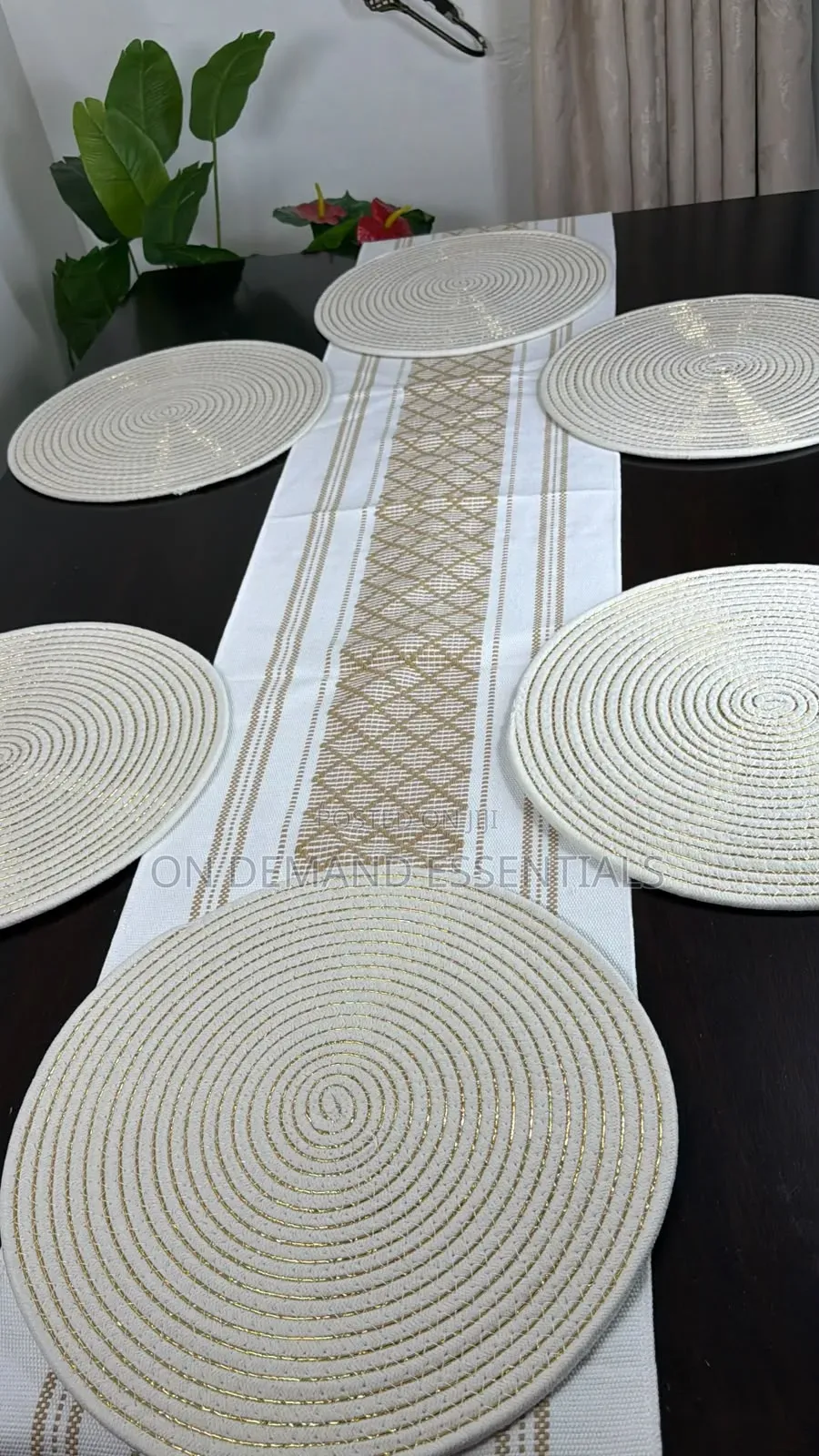 Spiral Woven Mats — With Subtle Silver Shimmer Price : 6pc