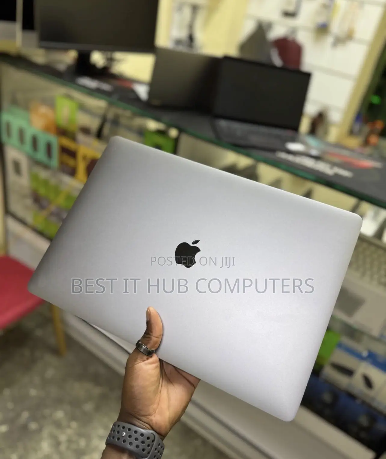 Laptop Apple MacBook Pro 2019 16GB Intel Core i7 SSD 512GB