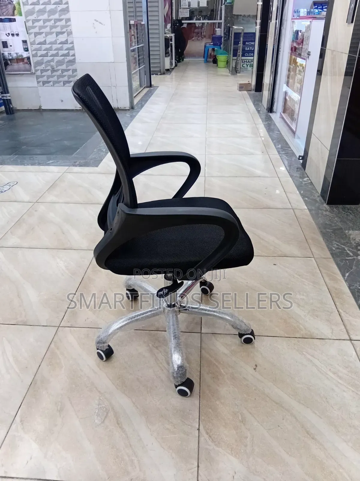 Ergonomic Secretarial Office Chair