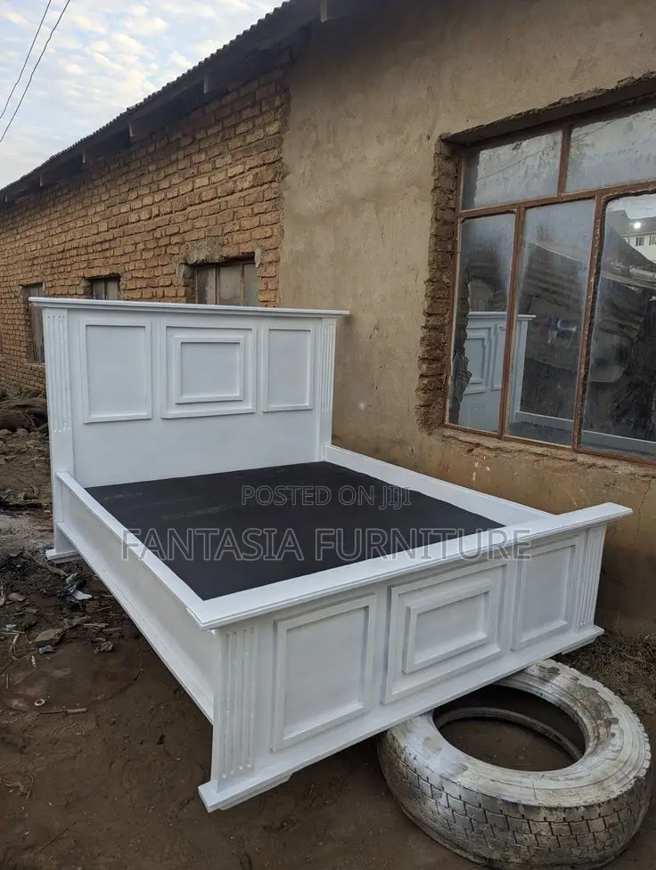 5X6 Fluted White Wooden Bed Frame: Payment on Delivery